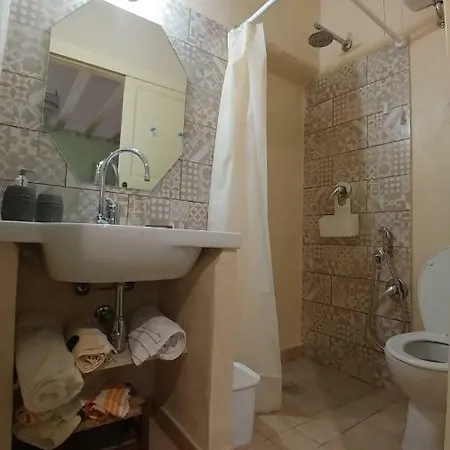 Autentica Dimora Campidanese - Ziu Antoi E Zia Srivia בית הארחה 3*