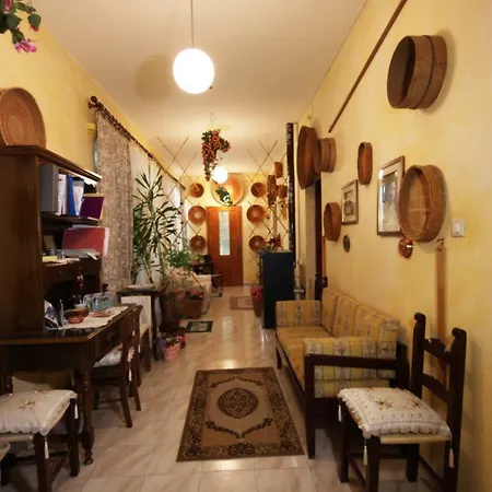 Autentica Dimora Campidanese - Ziu Antoi E Zia Srivia 3*